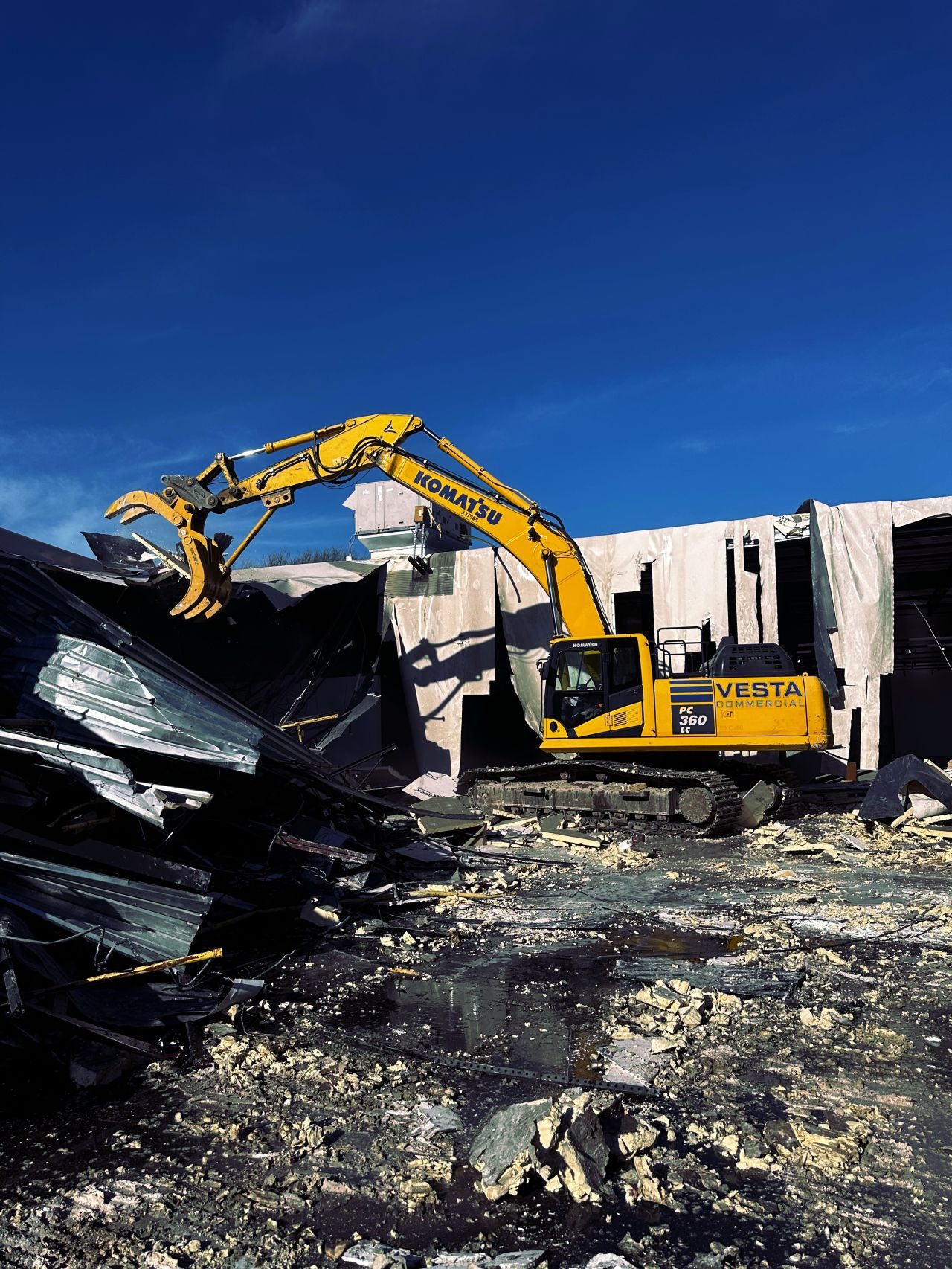 Structural demolition at the 3M Duval campus