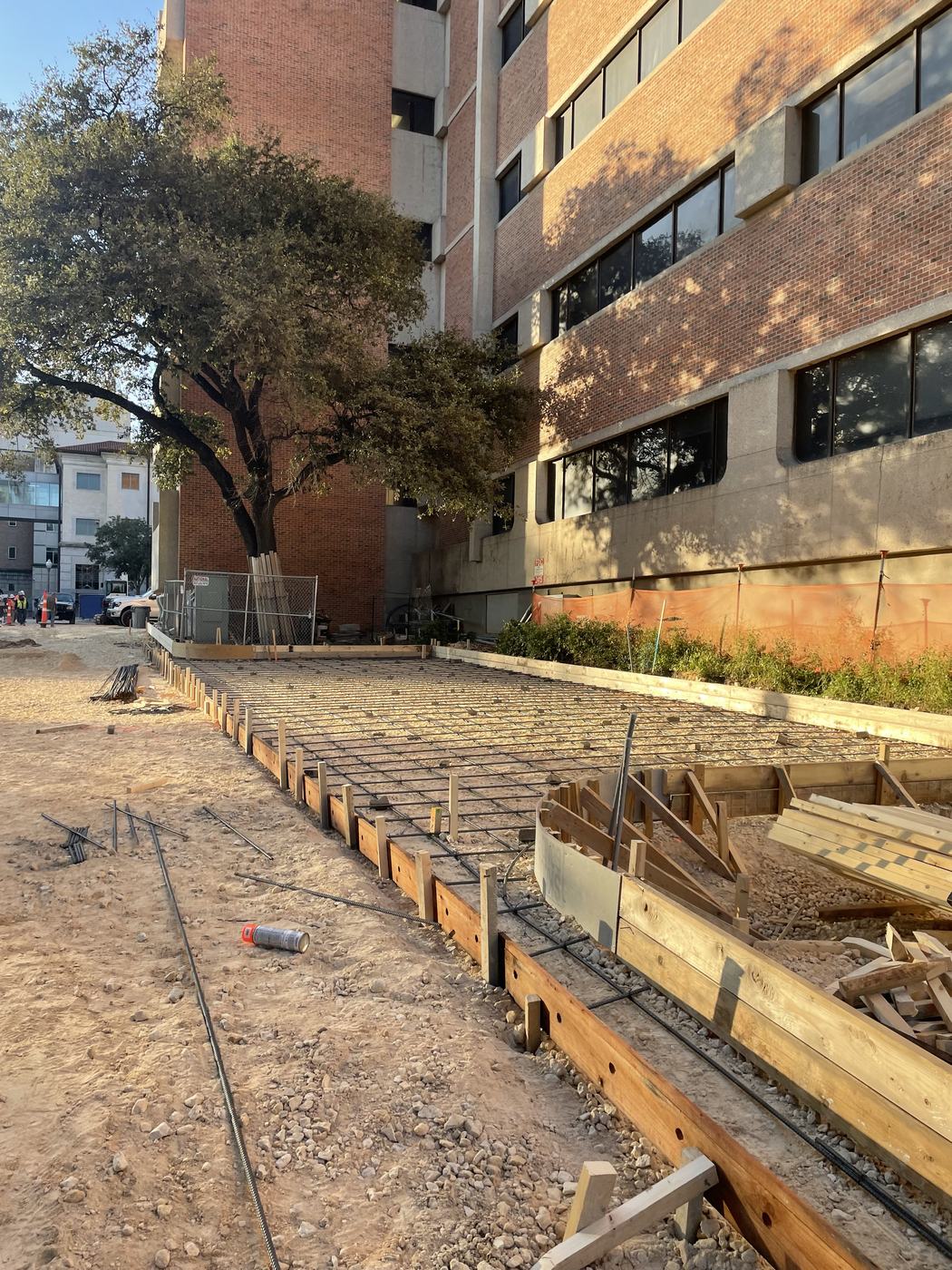 Concrete formwork and rebar placement at the UT Engineering Education Building